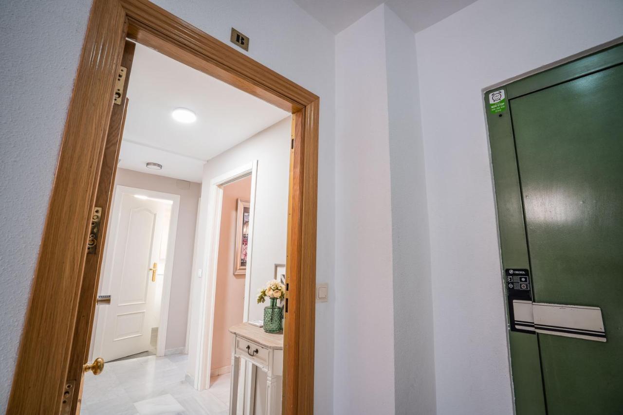 Ibericabeds Nueva De San Anton Apartment Granada Exterior foto