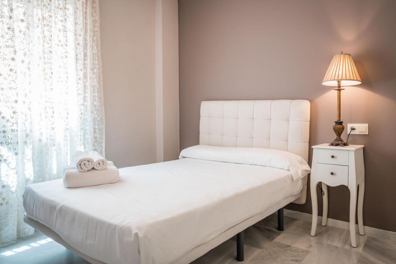 Ibericabeds Nueva De San Anton Apartment Granada Exterior foto